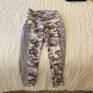 Camo Powerhold by Fabletics Leggings